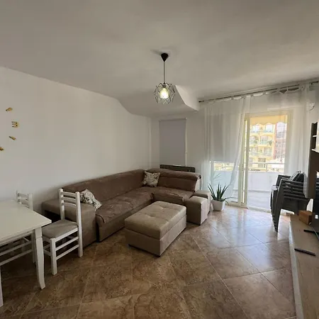 Enjoy Holydays House * Golem (Tirana)